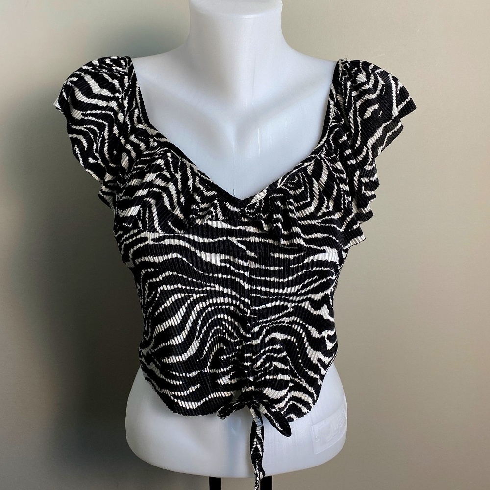 Zara Women's Black & White Pleated Ruffle Sleeveless Crop‎ Top Cinch Waist Tie S